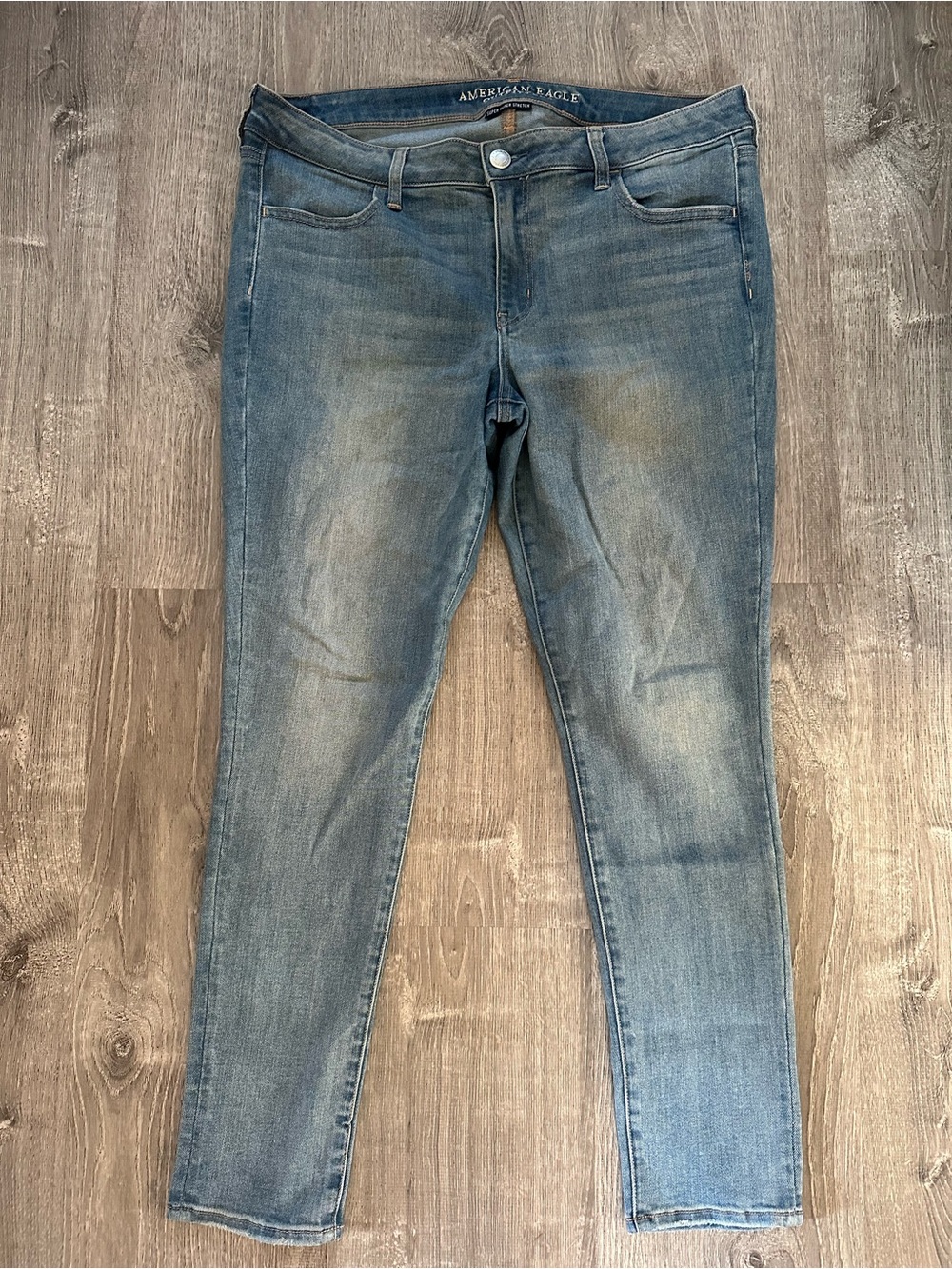 American Eagle Outfitters Women's Skinny Jeans - Faded Blue Wash